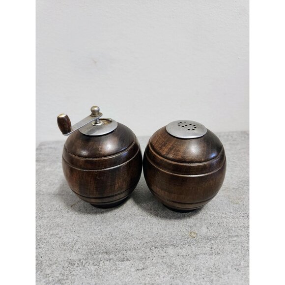 Wood Salt Pepper Round Vintage Pepper Mill Salt Shaker Zen Table Setting MCM - Picture 4 of 10